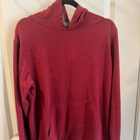 FWD Hoodie Mens Medium Burgundy Long Sleeve Hooded Pullover Kangaroo Packet - Picture 2 of 8